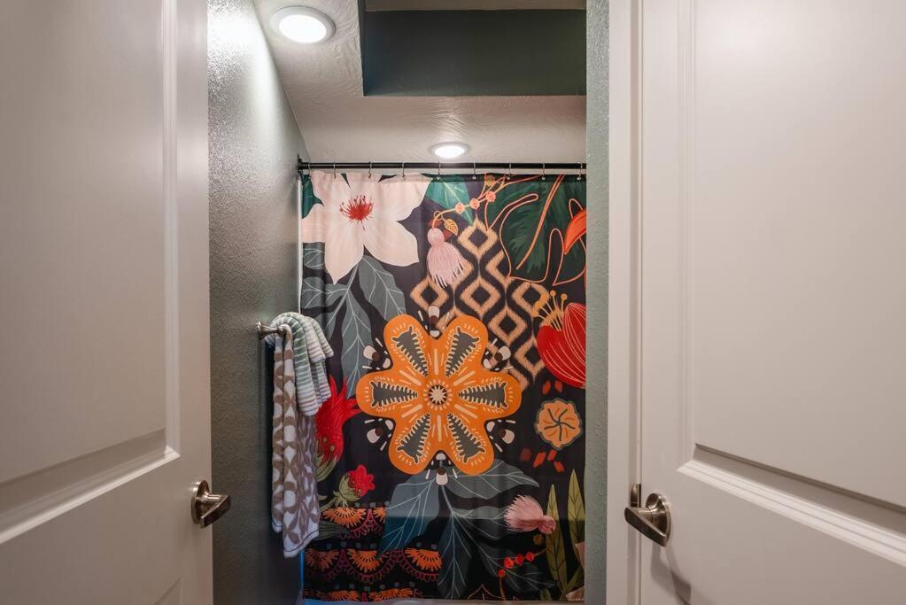 Pet Friendly Boho Condo With Pool--Fitness Center--Next To The Branson Landing--Close To Convention Center And Kanakuk Eksteriør bilde